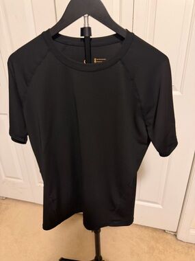 Women’s Black Performance Tee